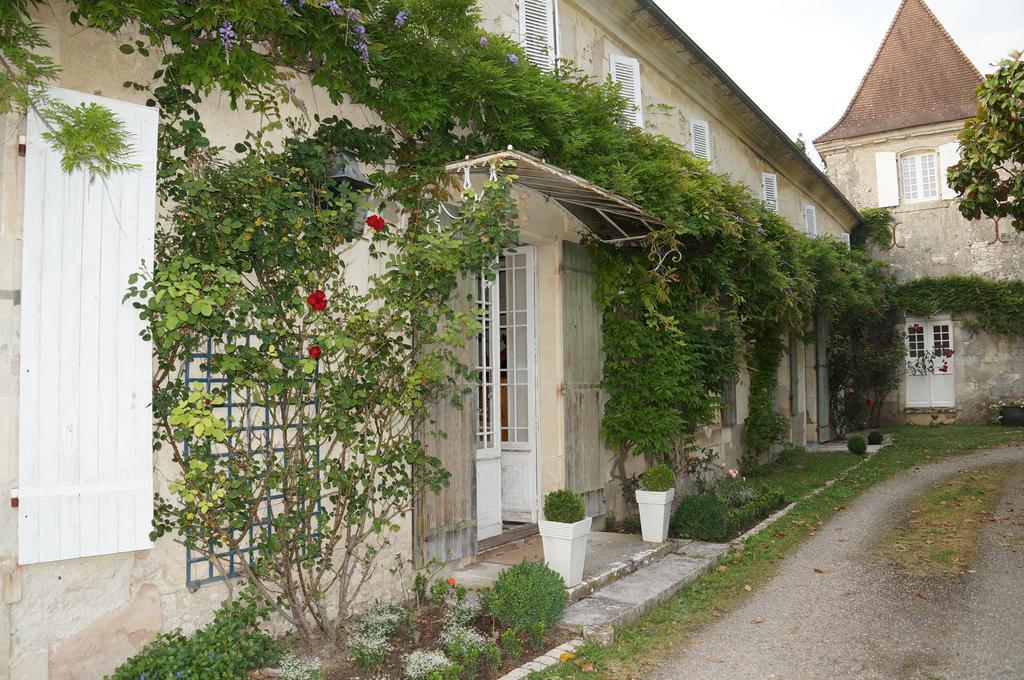 Bed and Breakfast Chateau de Puyrigaud à Léoville Extérieur photo